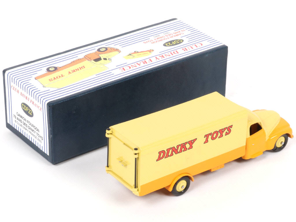 Lot 219 - CLUB DINKY FRANCE (1)
