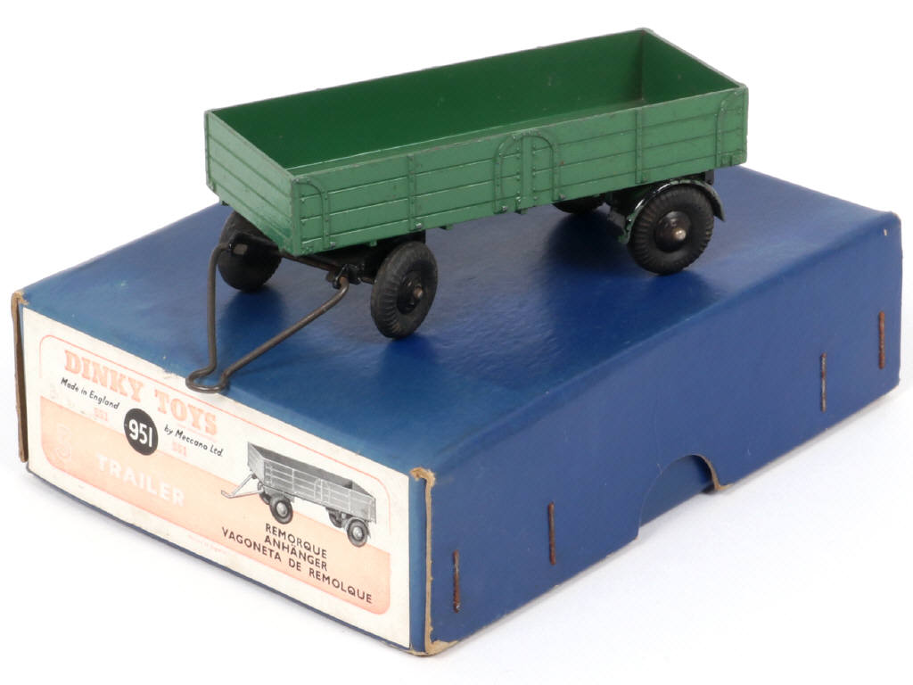 Lot 189 - DINKY TOYS (GB) (1)