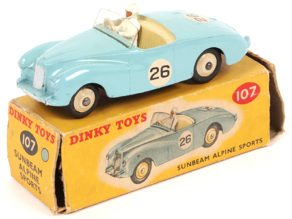 Lot 168 - DINKY TOYS (GB) (1)
