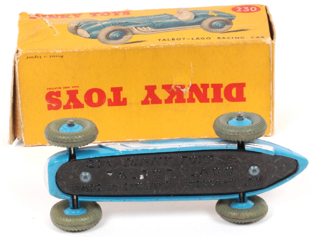 Lot 173 - DINKY TOYS (GB) (1)