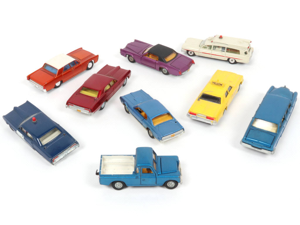 Lot 218 - DINKY TOYS (GB) (9)