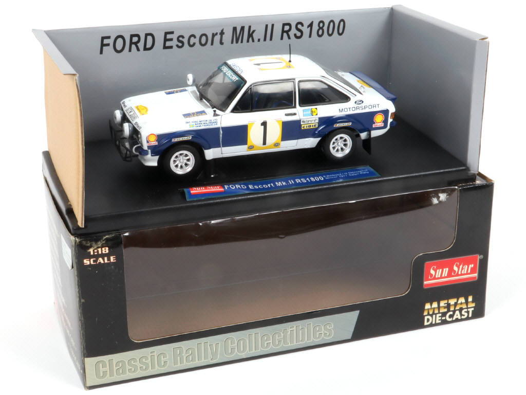 Lot 41 - SUN STAR (CHINE) (1)