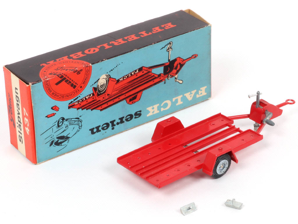 Lot 90 - TEKNO (DANEMARK) (1)