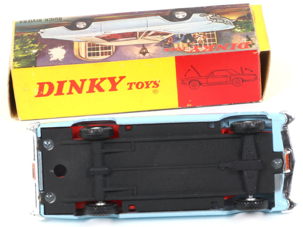 Lot 186 - DINKY TOYS (GB) (1)