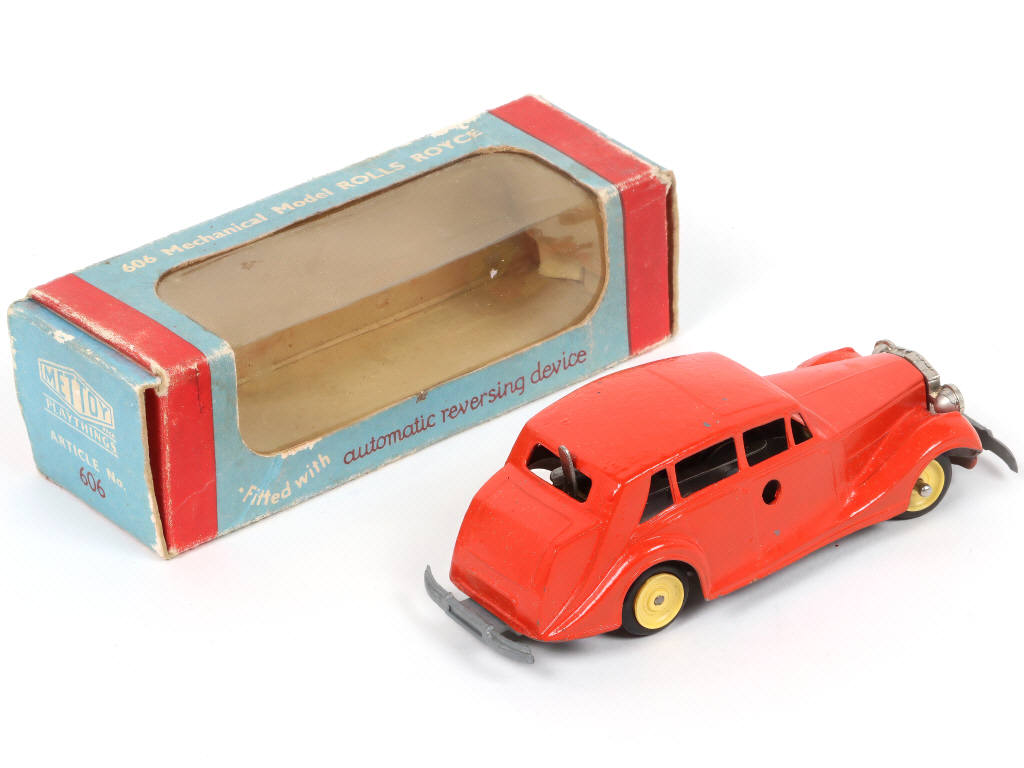 Lot 257 - METTOY (GB) (1)