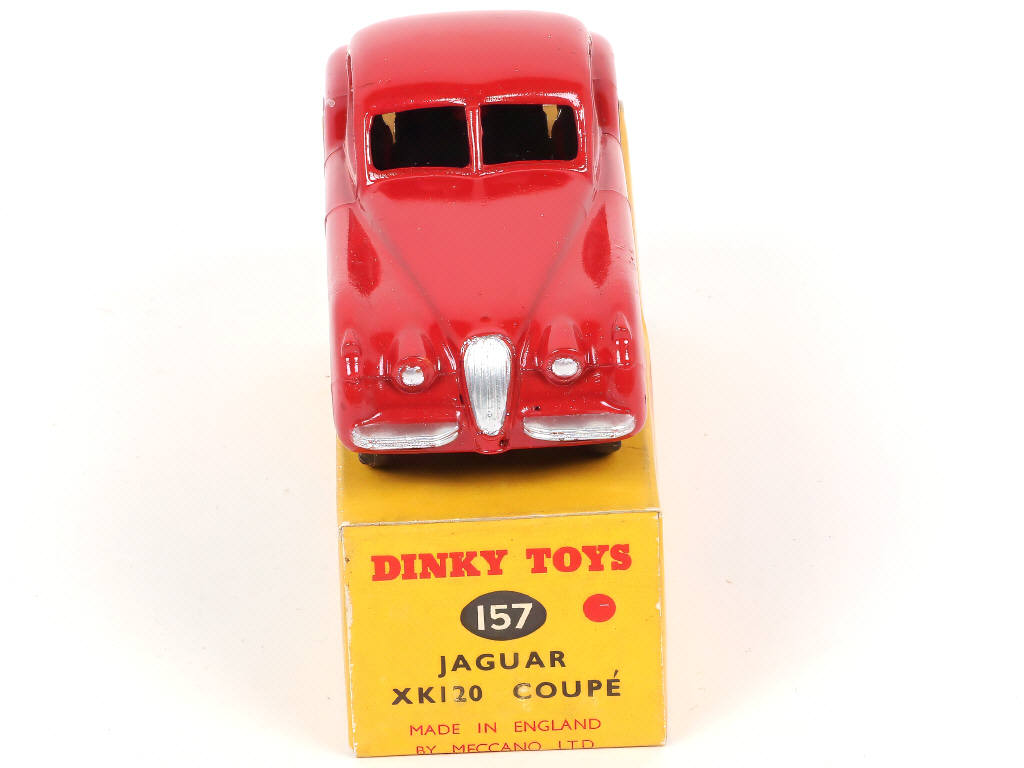 Lot 513 - DINKY TOYS (GB) (1)