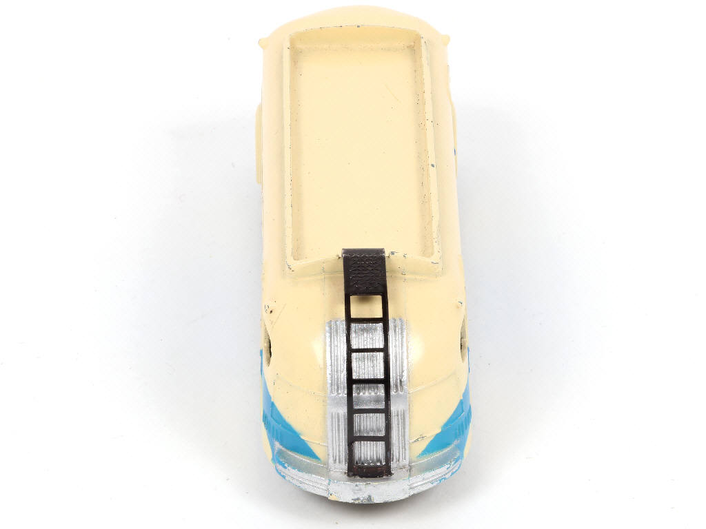 Lot 420 - DINKY TOYS (FRANCE) (1)