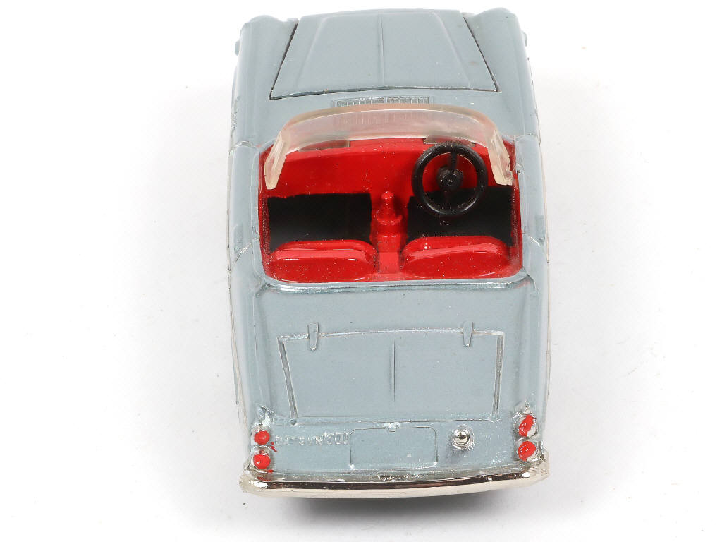 Lot 187 - YONEZAWA TOYS DIAPET (JAPON) (1)