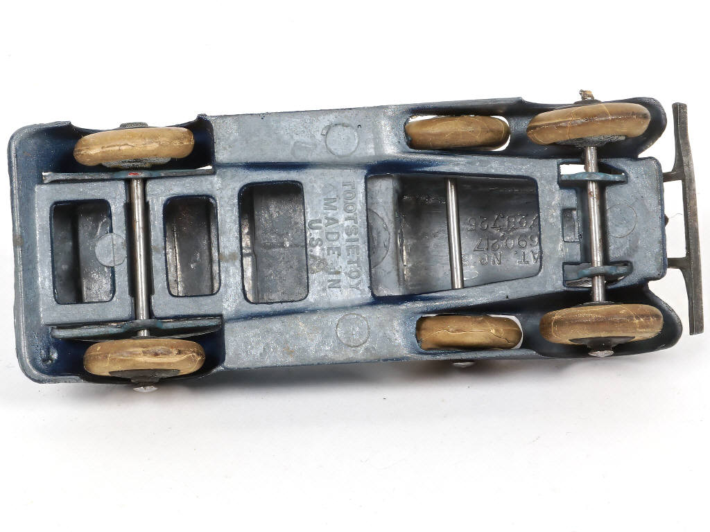 Lot 199 - TOOTSIETOY (USA) (1)