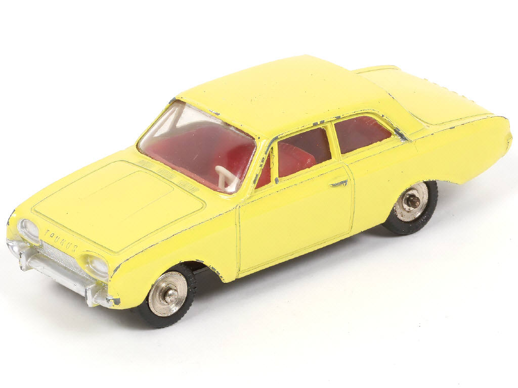 Lot 388 - DINKY TOYS (FRANCE) Série POCH (1)