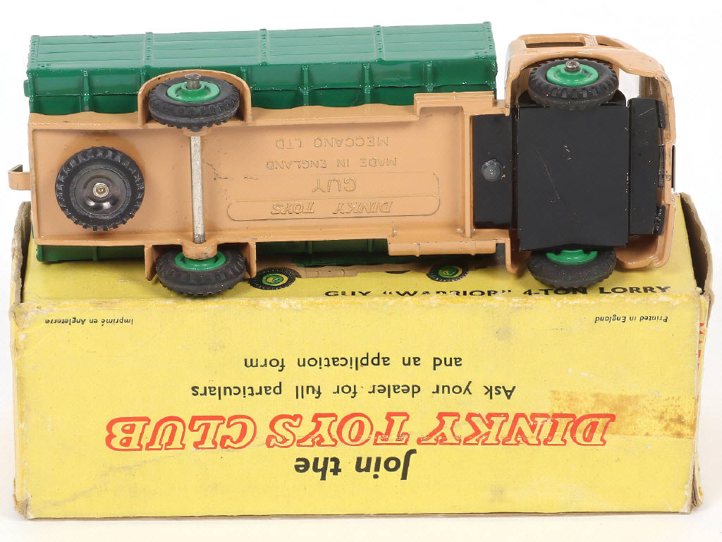Lot 534 - DINKY TOYS (GB) (1)