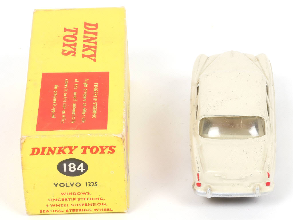 Lot 524 - DINKY TOYS (GB) (1)