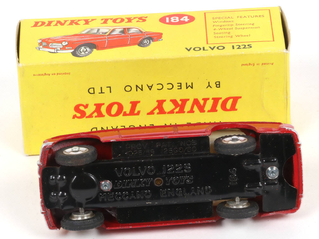 Lot 523 - DINKY TOYS (GB) (1)