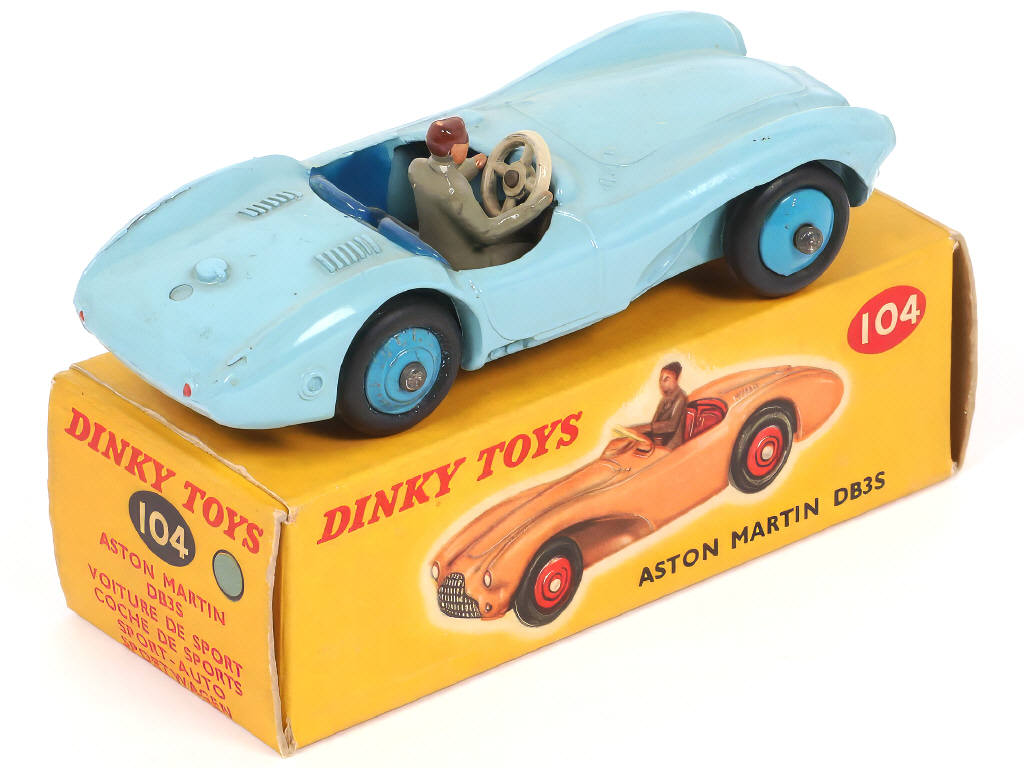 Lot 507 - DINKY TOYS (GB) (1)