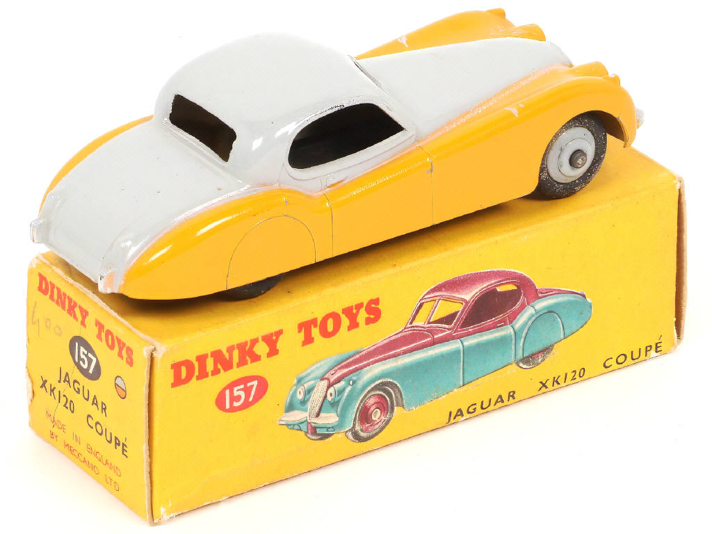 Lot 514 - DINKY TOYS (GB) (1)