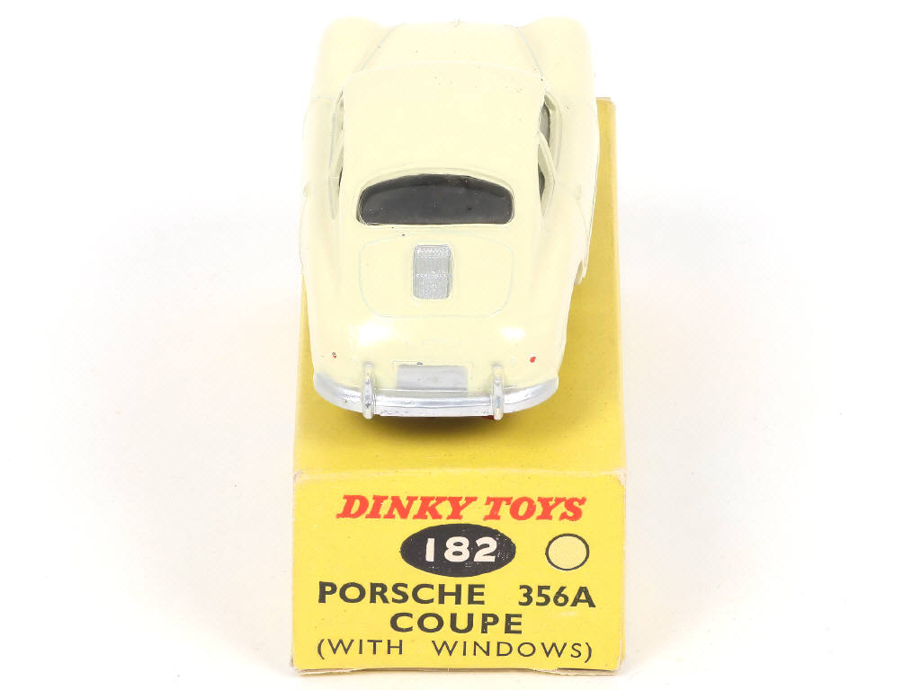 Lot 522 - DINKY TOYS (GB) (1)