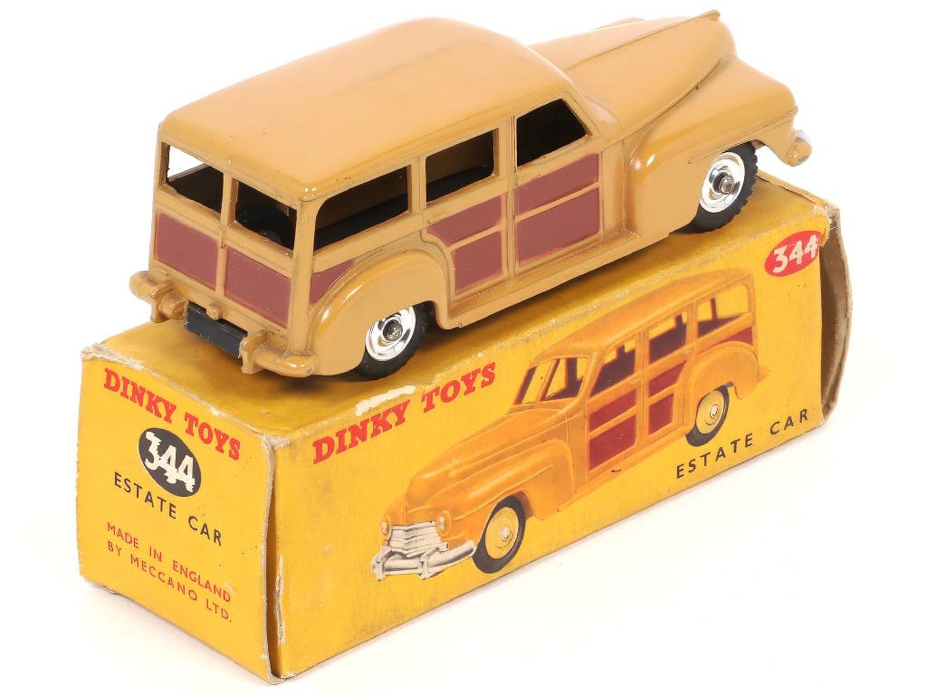 Lot 531 - DINKY TOYS (GB) (1)