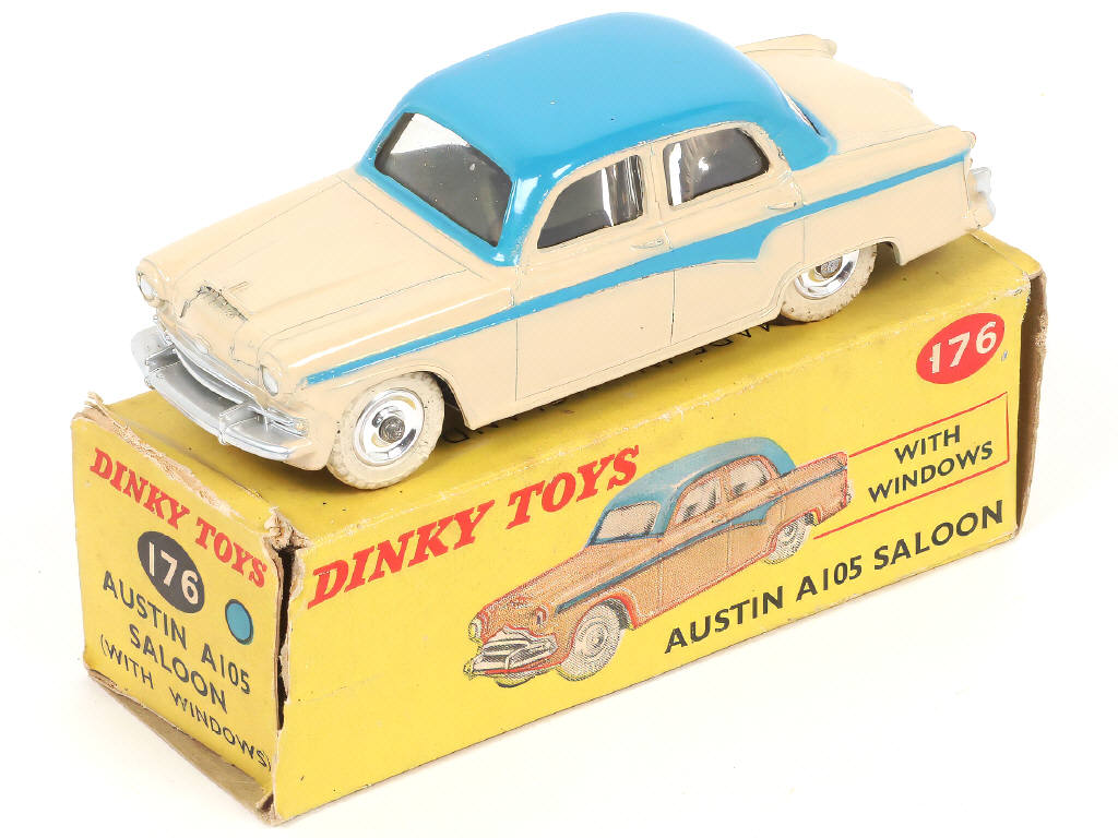 Lot 520 - DINKY TOYS (GB) (1)