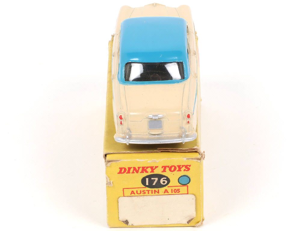 Lot 520 - DINKY TOYS (GB) (1)