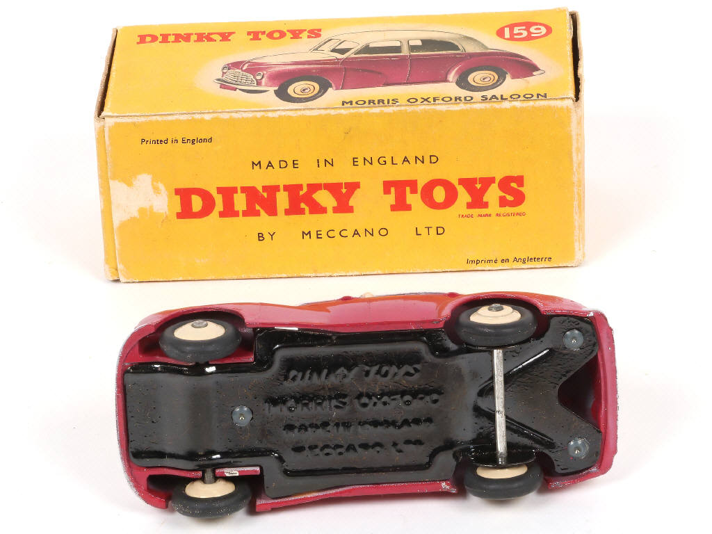 Lot 516 - DINKY TOYS (GB) (1)