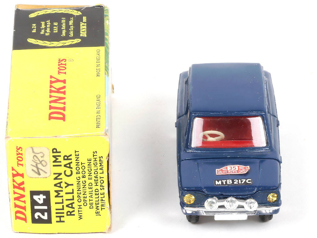 Lot 526 - DINKY TOYS (GB) (1)