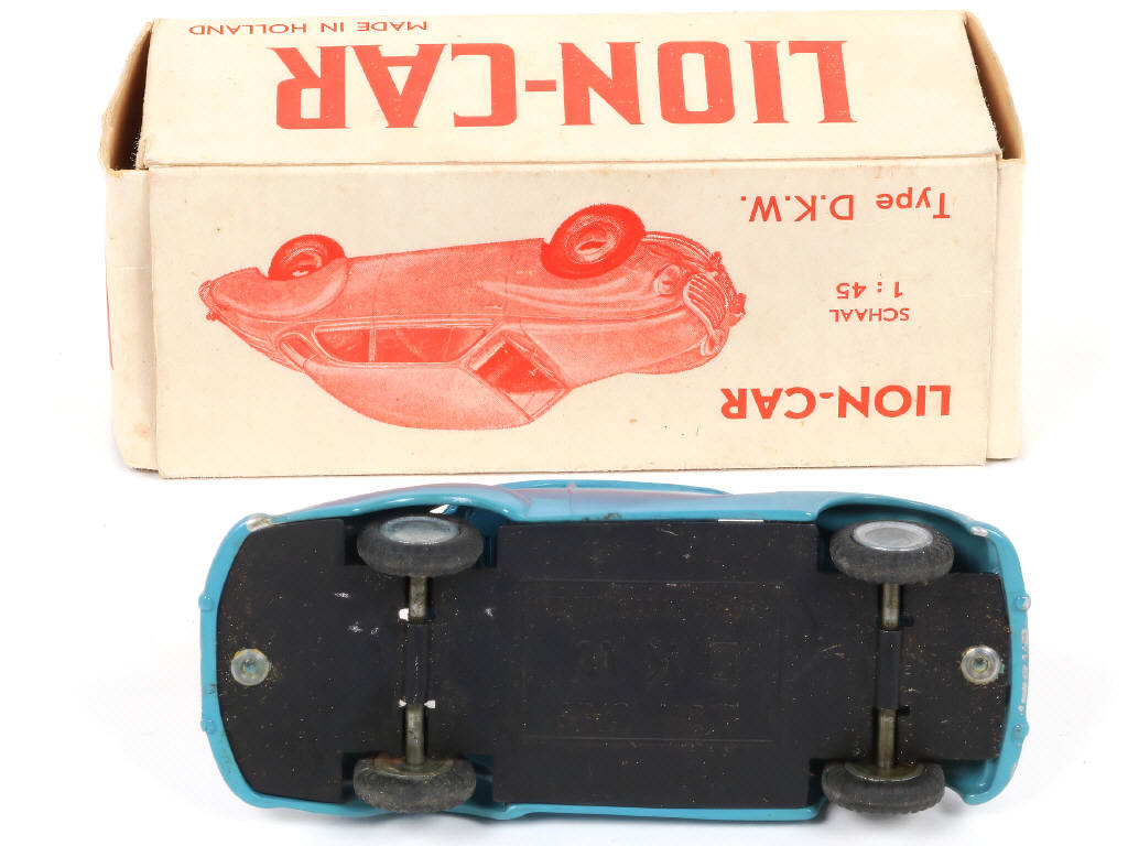 Lot 202 - LION-CAR (PAYS-BAS) (1)