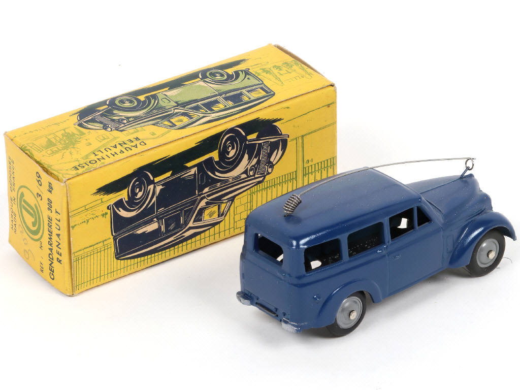 Lot 327 - C.I.J. (FRANCE) (1)