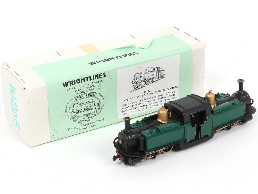 Lot 92 - WRIGHTLINES 'HO' (GB) (1)