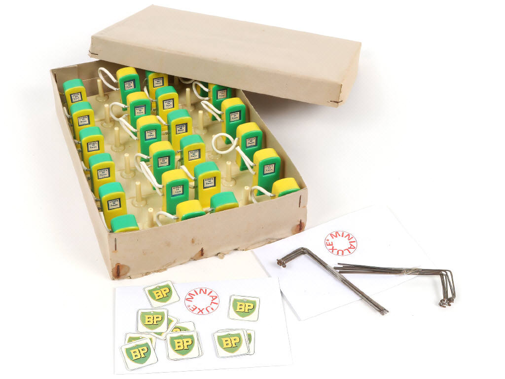 Lot 350 - MINIALUXE (FRANCE) (1)