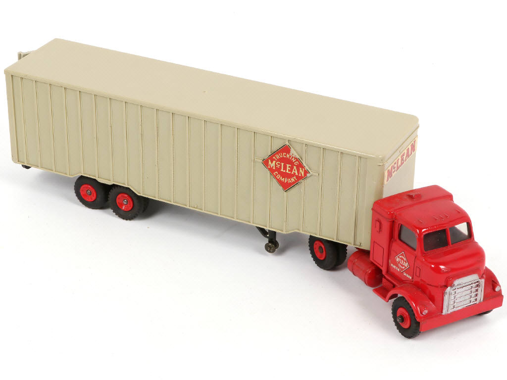 Lot 543 - DINKY TOYS (GB) (1)