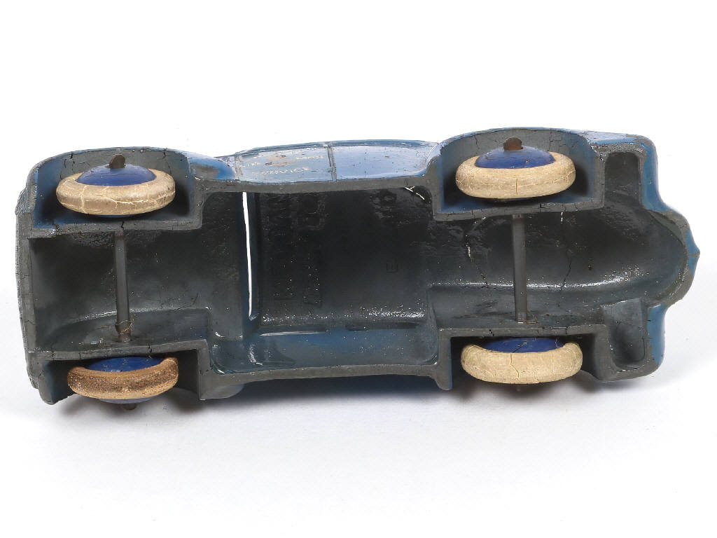 Lot 495 - DINKY TOYS (GB) (1)