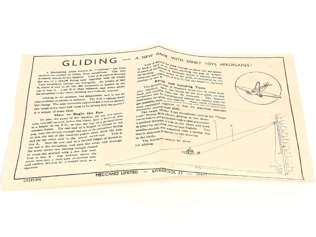 Lot 487 - DINKY TOYS (GB) (1)