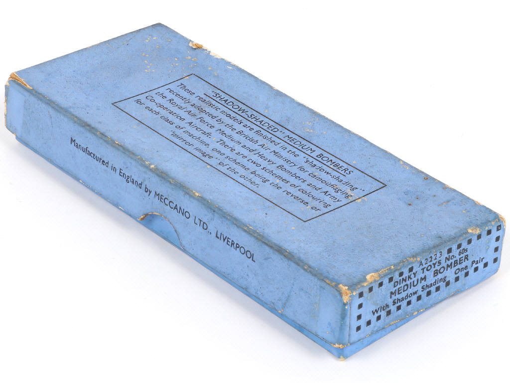 Lot 487 - DINKY TOYS (GB) (1)