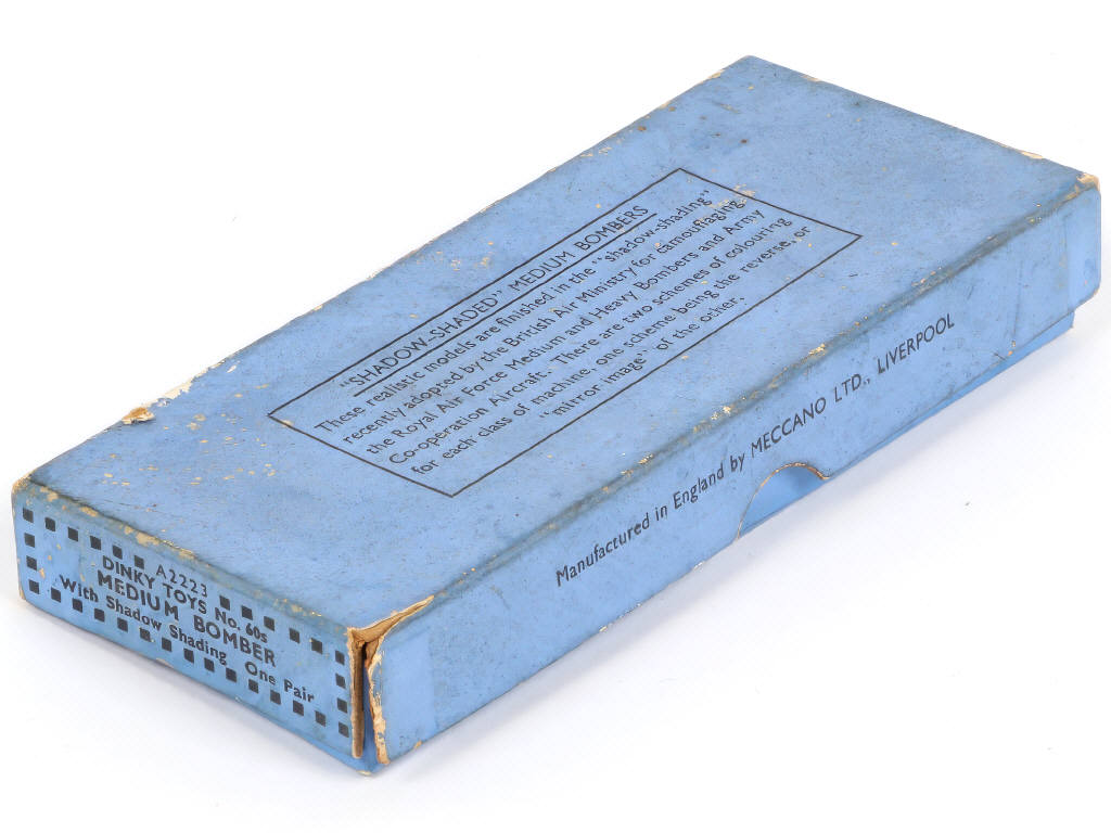 Lot 487 - DINKY TOYS (GB) (1)