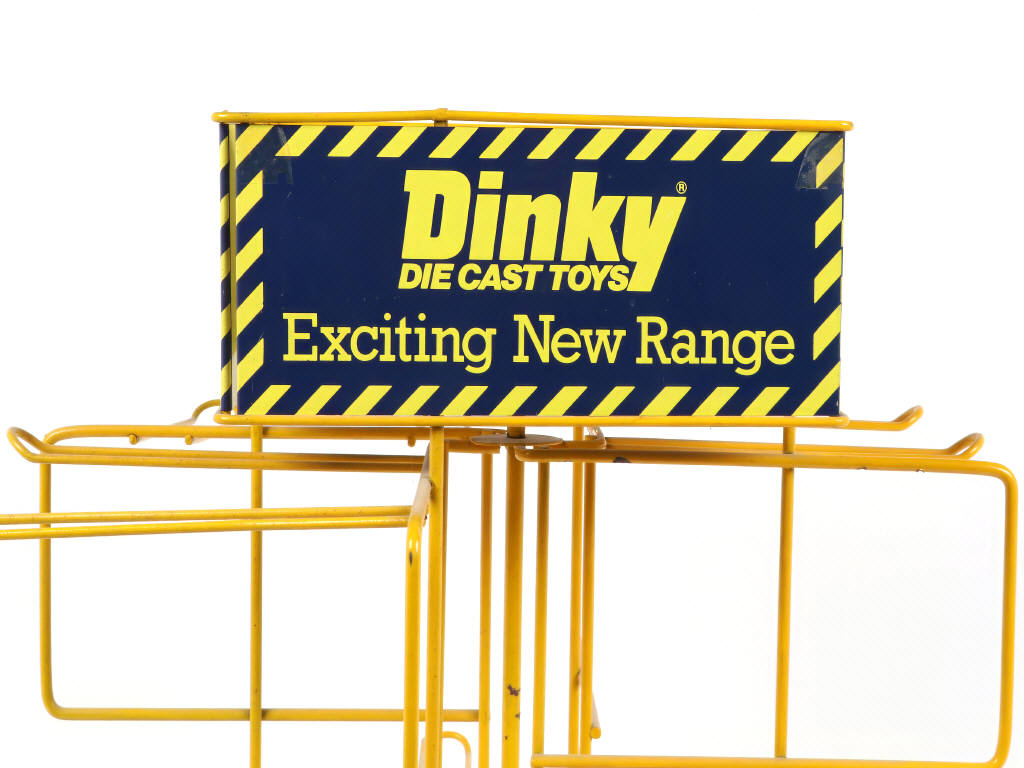 Lot 470 - DINKY TOYS (GB) (1)