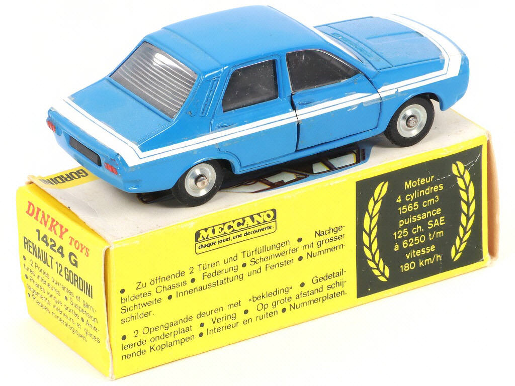 Lot 263 - DINKY TOYS (FRANCE) (1)