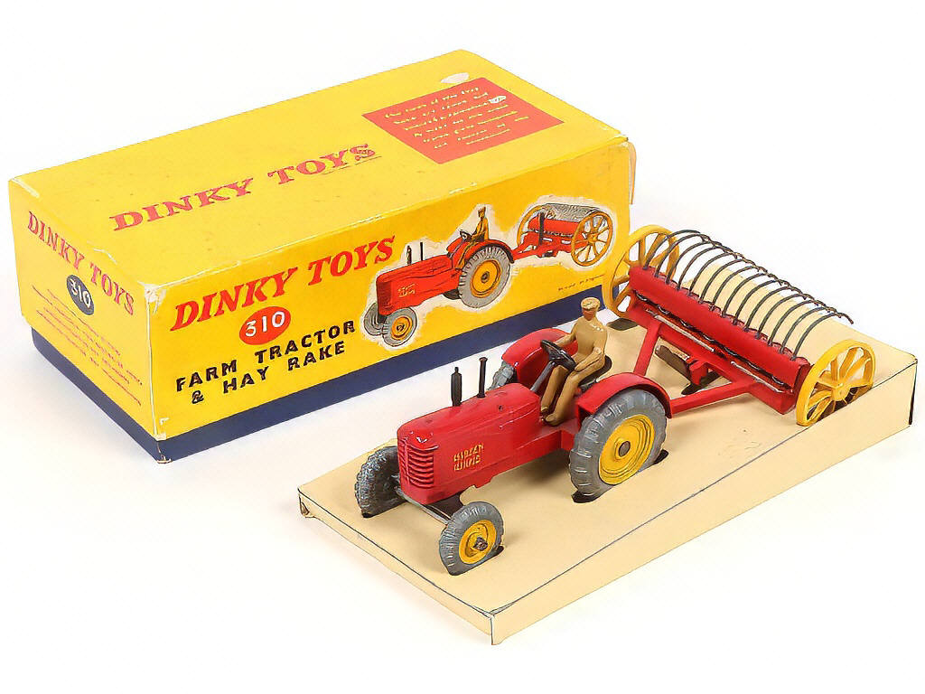 Lot 225 - DINKY TOYS (GB) (1)