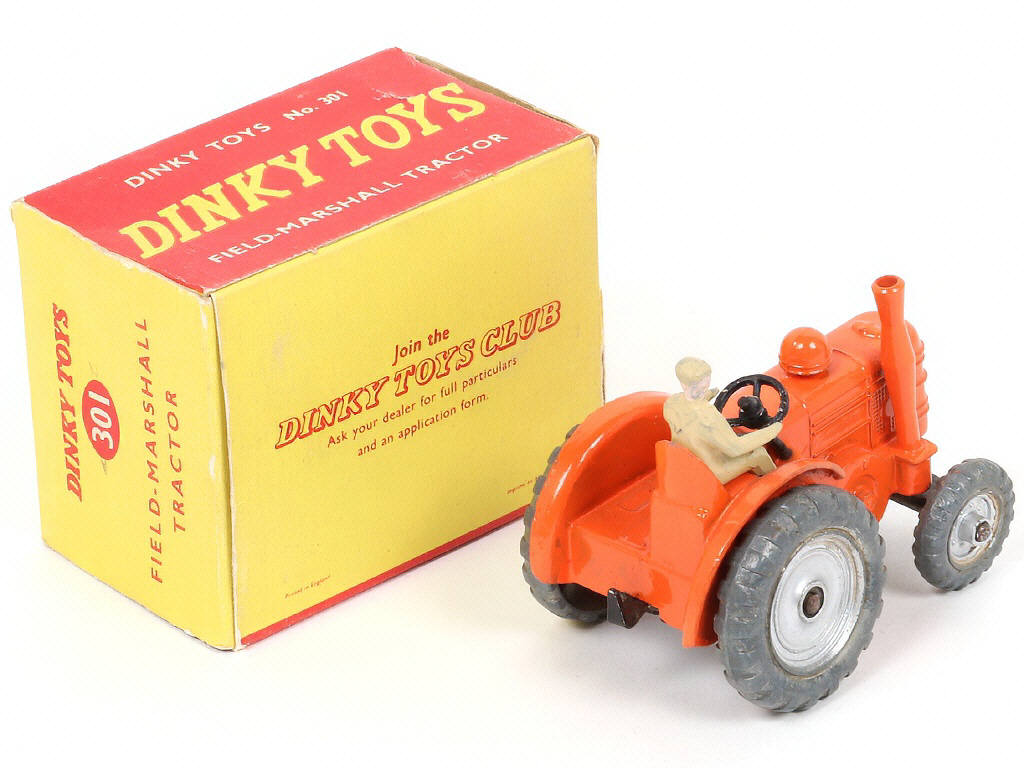Lot 224 - DINKY TOYS (GB) (1)