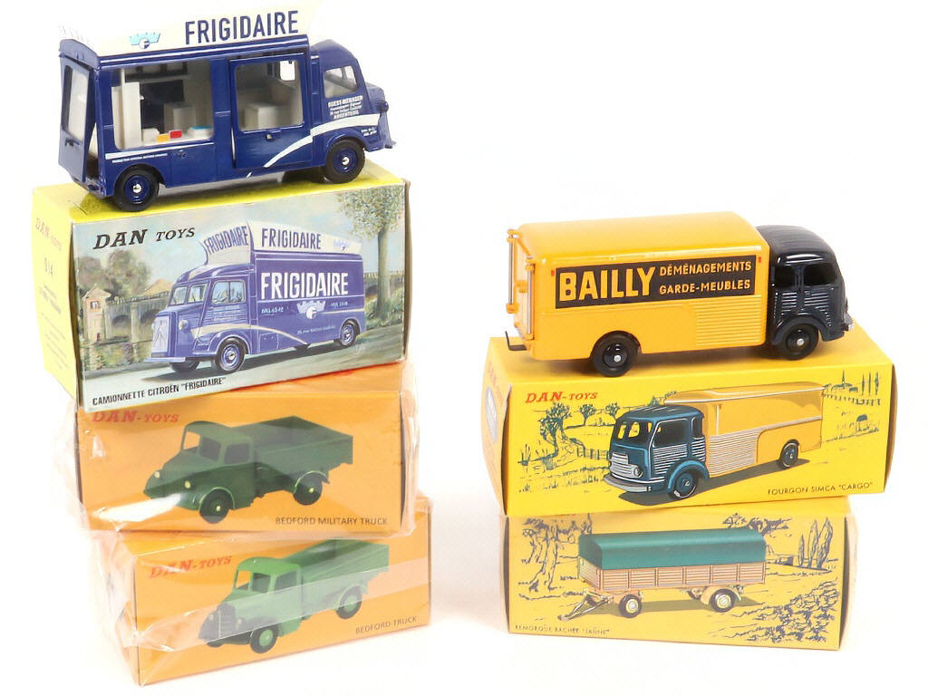 Lot 202 - DAN-TOYS (FRANCE) (5)