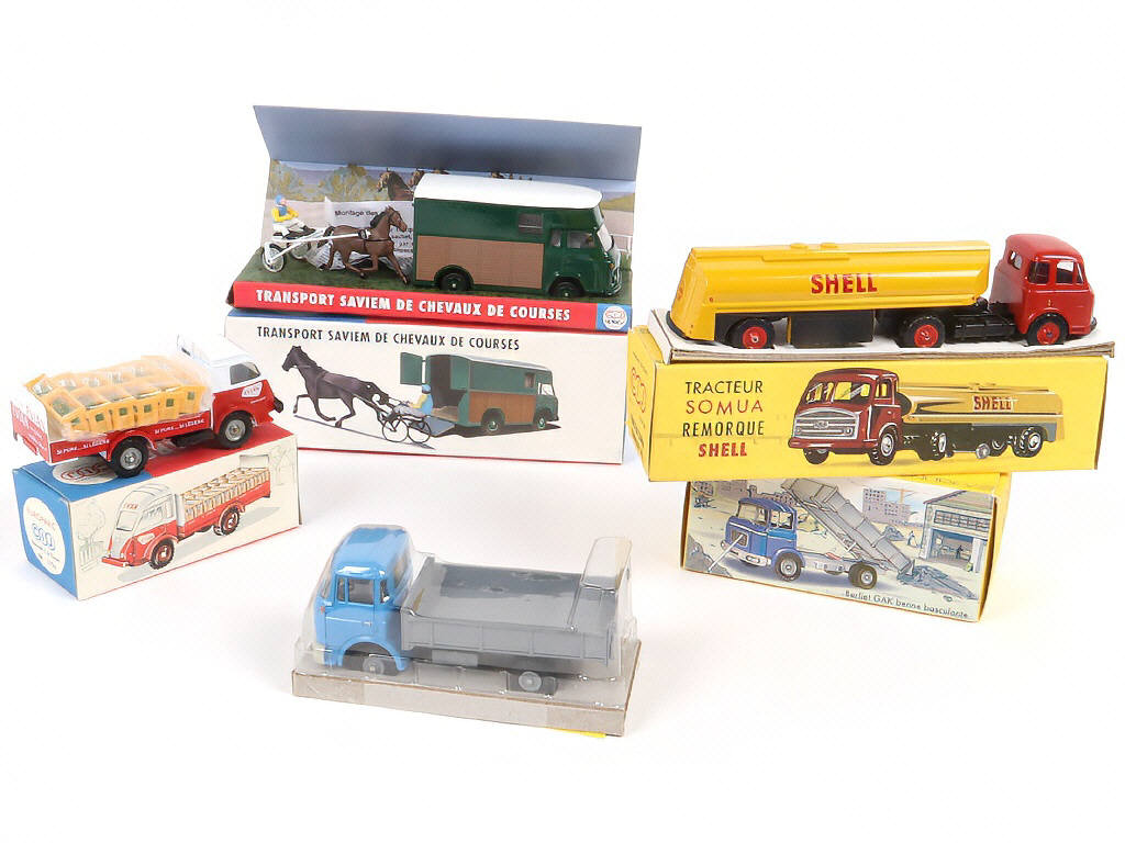 Lot 153 - C.I.J./NOREV (FRANCE) (4)