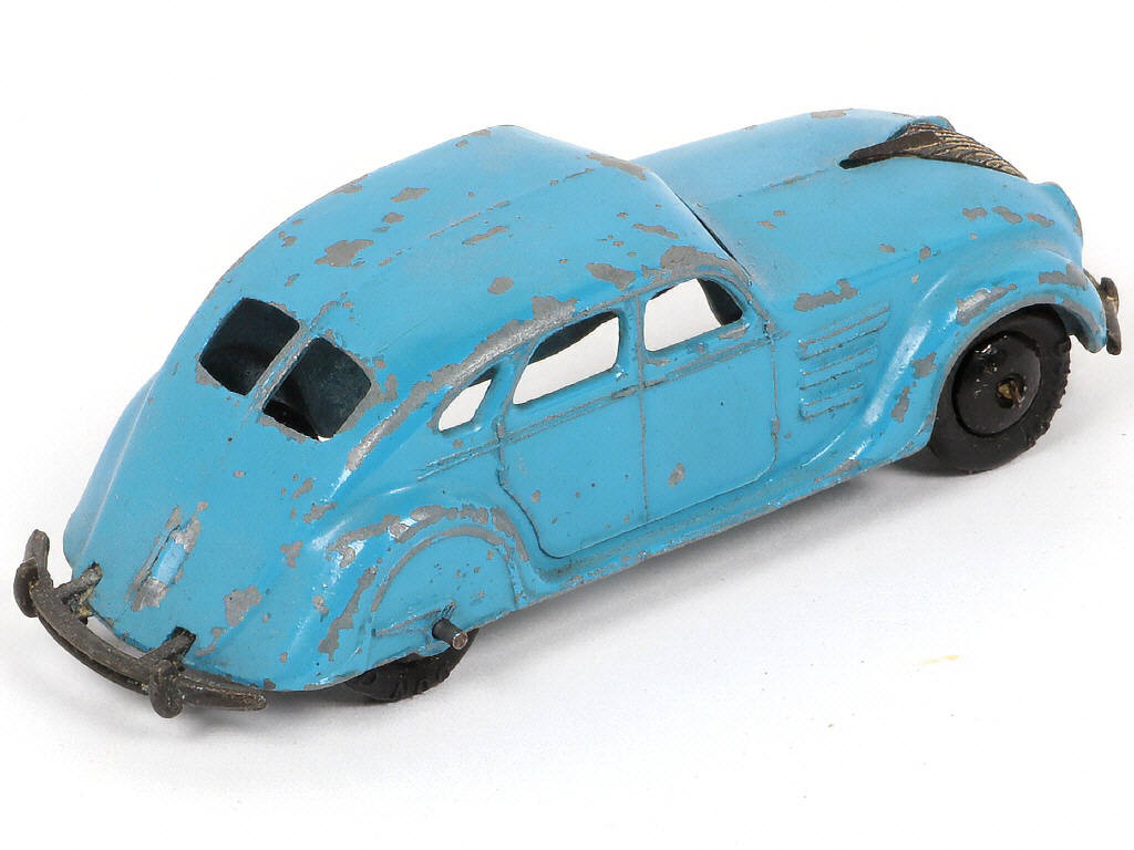 Lot 209 - DINKY TOYS (GB) (1)