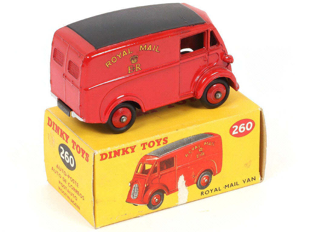 Lot 217 - DINKY TOYS (GB) (1)