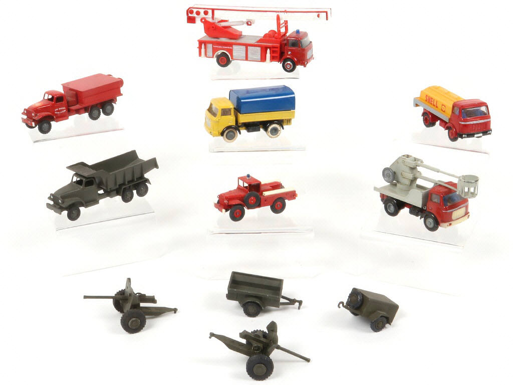 Lot 170 - FRANCE JOUETS (FRANCE) (11)