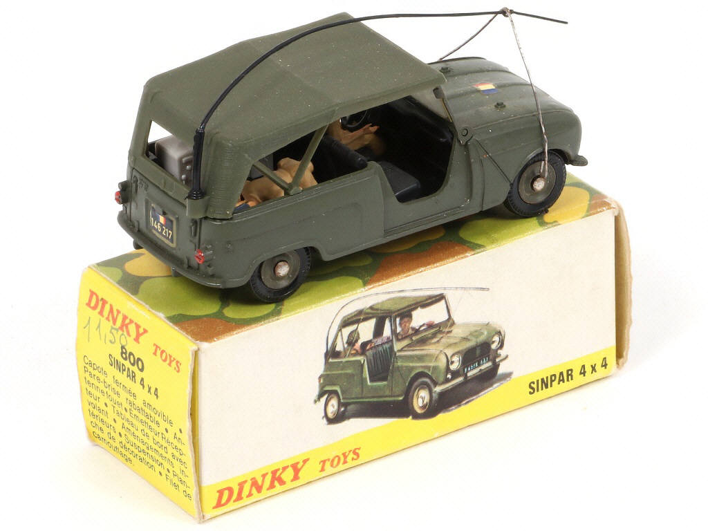 Lot 268 - DINKY TOYS (FRANCE) (1)