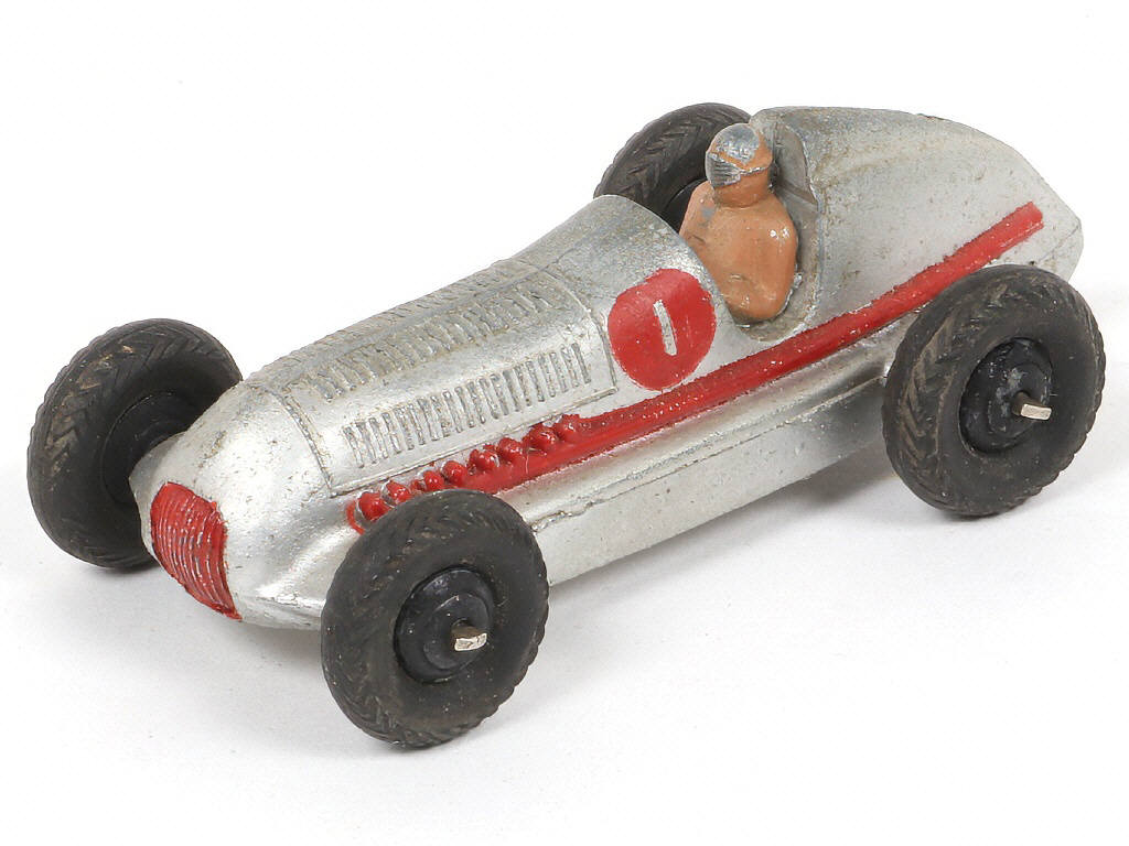 Lot 208 - DINKY TOYS (GB) (1)