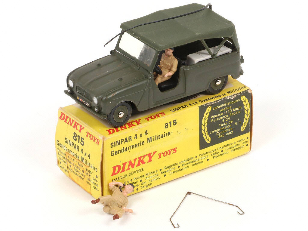 Lot 269 - DINKY TOYS (FRANCE) (1)