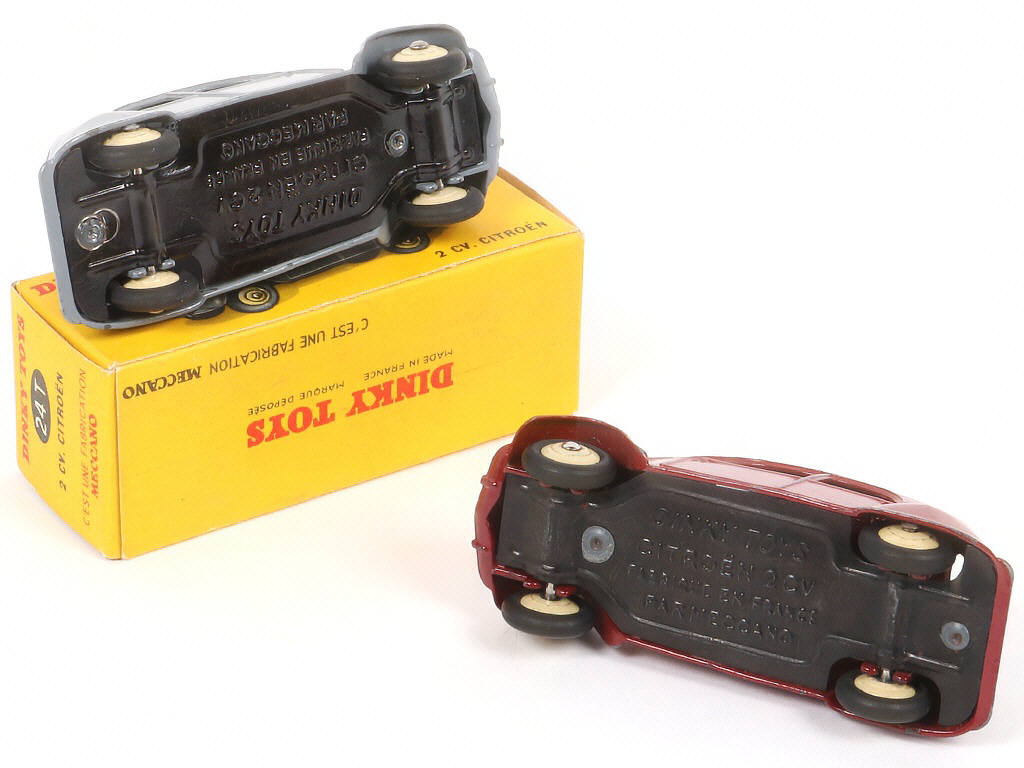 Lot 286 - DINKY TOYS (FRANCE) (2)