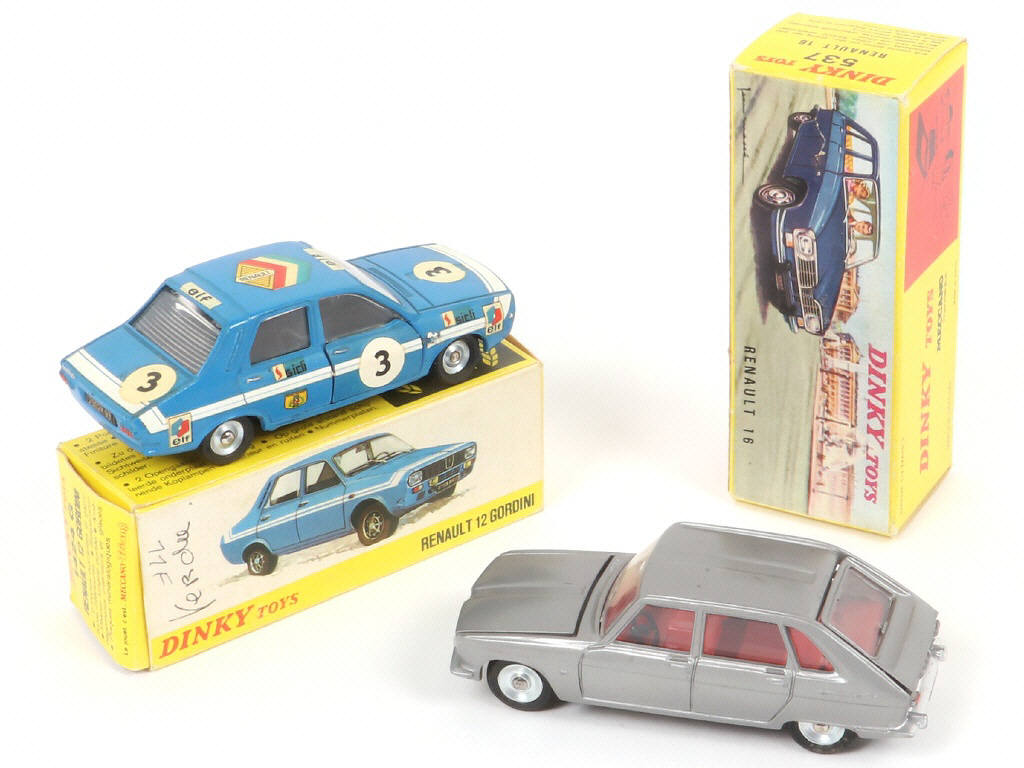 Lot 284 - DINKY TOYS (FRANCE) (2)