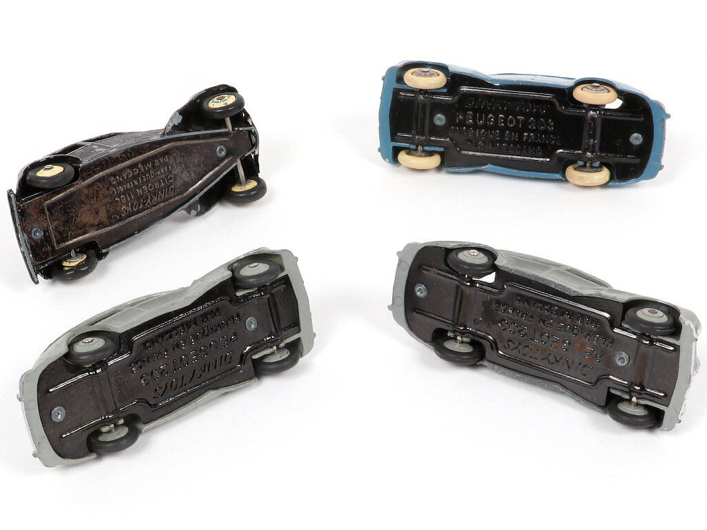 Lot 313 - DINKY TOYS (FRANCE) (4)