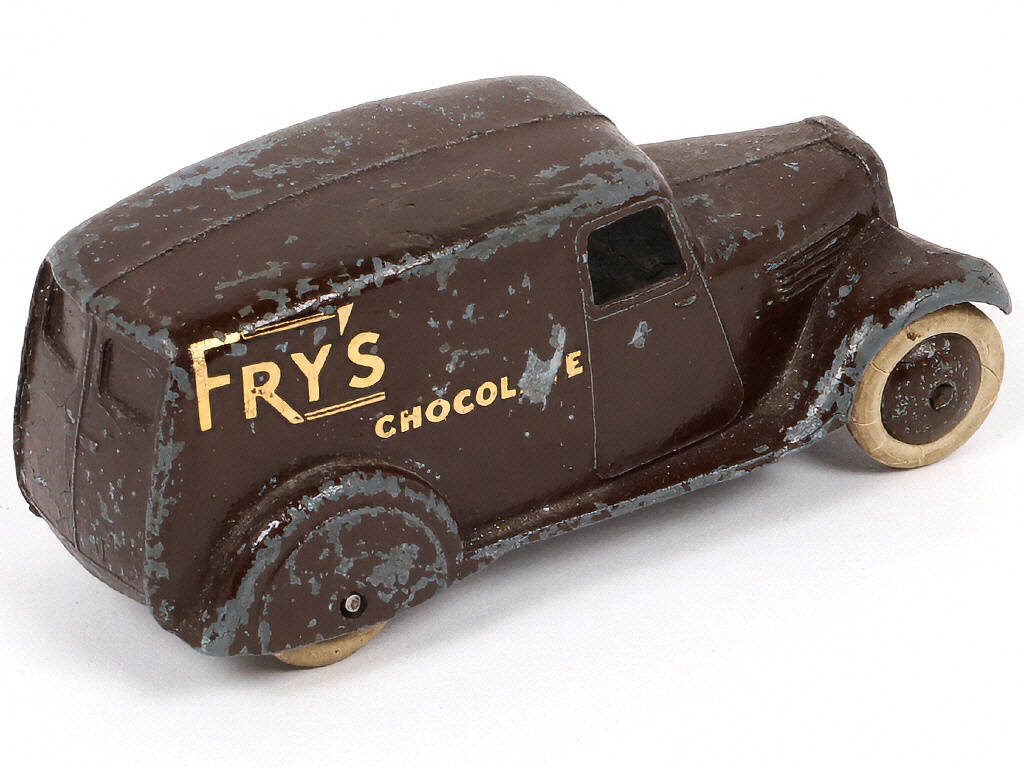 Lot 225 - DINKY TOYS (GB) (1)